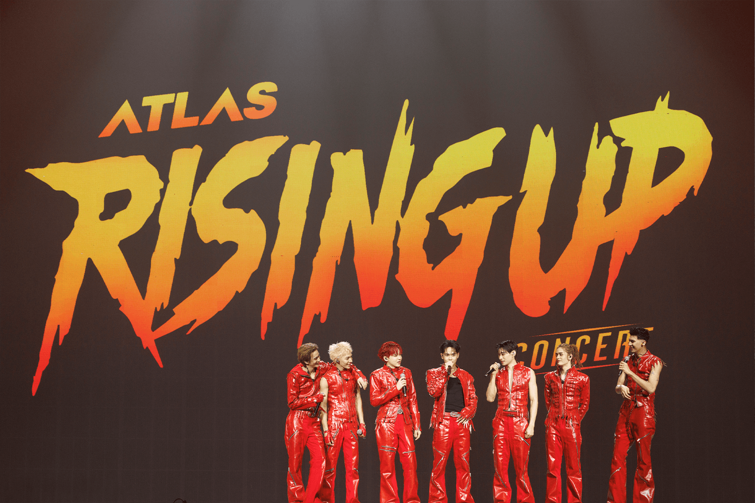 น้ำตาล้นฮอลล์! ATLAS พาเอลิสทะยานสู่ “RISING UP CONCERT”  สาดความทรงจำ เสิร์ฟทุกความสุขตลอดค่ำคืน