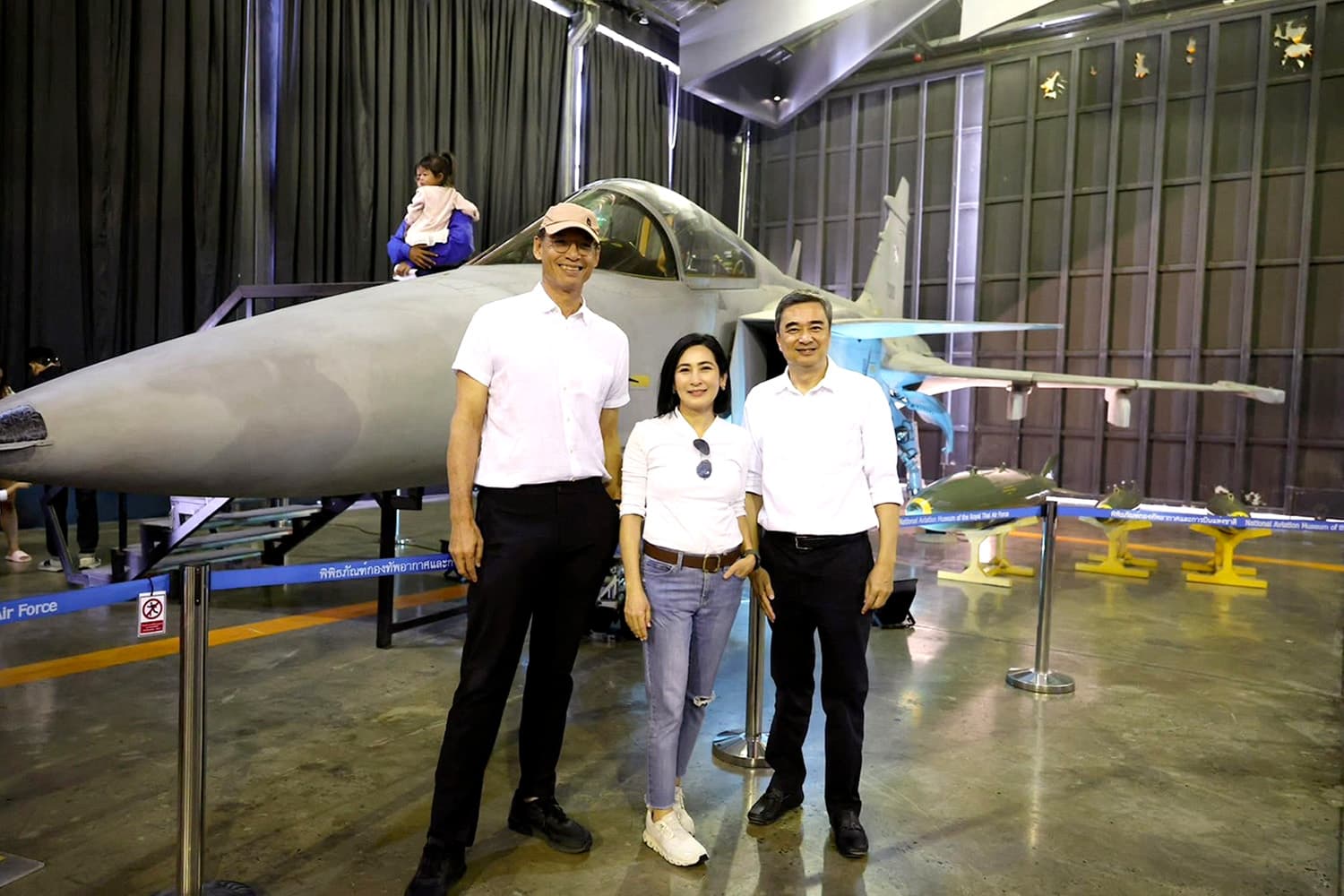 ‘ปชป.’ ชูสร้างอนาคตเด็กไทยด้วยแนวคิด ‘บุฟเฟต์การศึกษา’ ย้ำไม่เติมเชื้อ ‘ความขัดแย้ง’