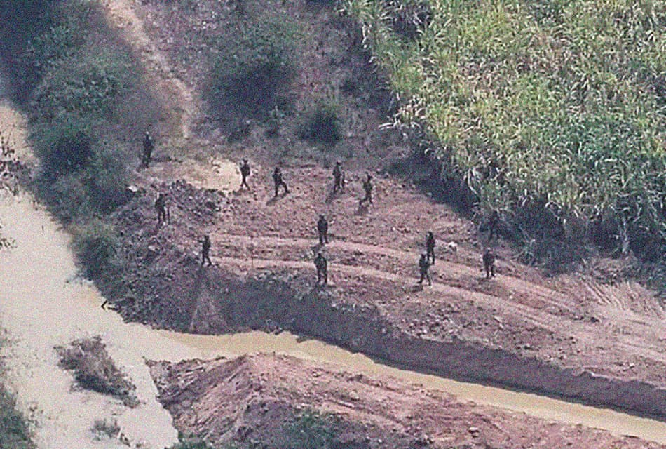 ‘13 ทหารกัมพูชา’ ถอยพ้นแนว บ.หนองจาน หลังพกอาวุธ-สังเกตการณ์ ‘ทหารไทย’