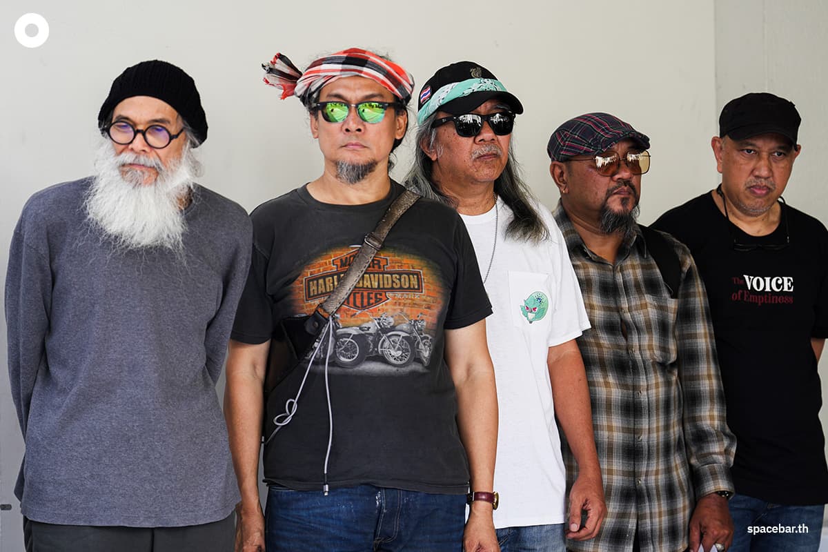 Artist-team-issues-3-demands-Paethongtarn-resigns-No coup-SPACEBAR-Photo02.jpg