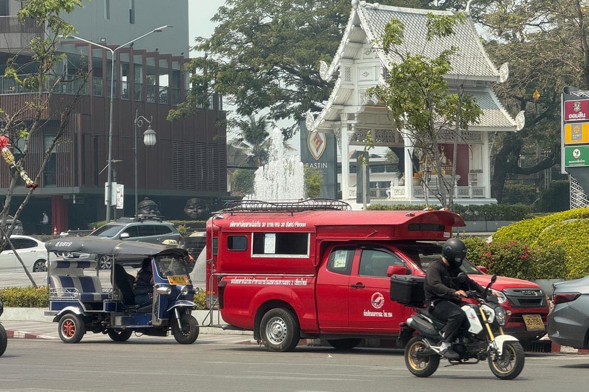 Chiang Mai-is-shrouded-in-toxic-dust-PM2-SPACEBAR-Photo02.jpg