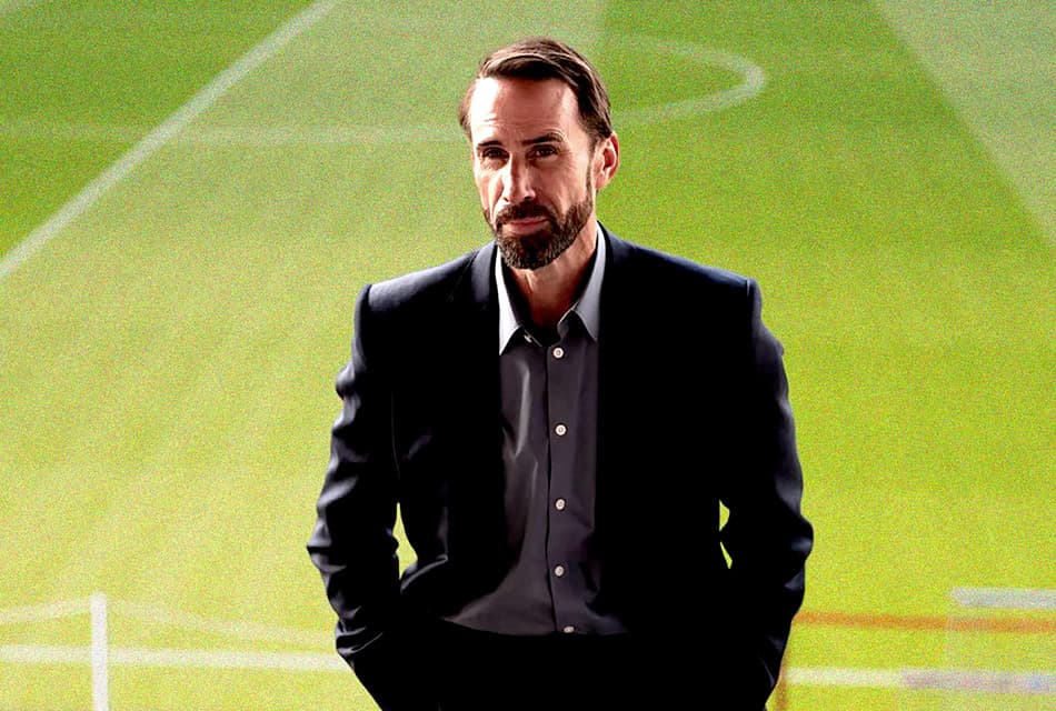 ทำไมอย่างงั้นล่ะ! ผู้เขียนบทซีรีส์ ‘Dear England’ ไม่อยากให้นักเตะทีมชาติอังกฤษเปิดดู