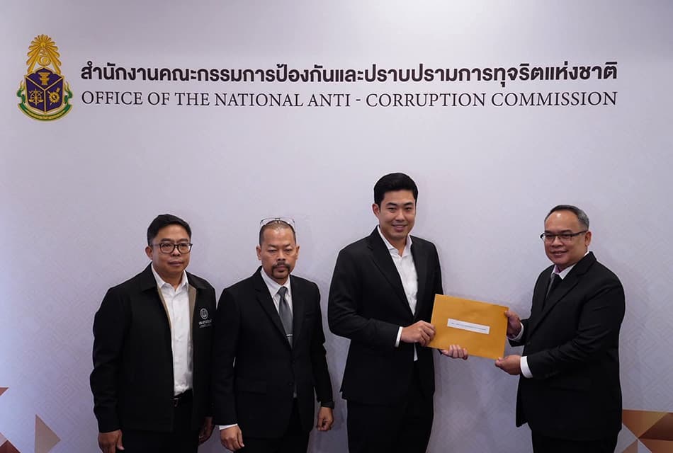 ปชป. แฉโกงสอบ ‘รัฐวิสาหกิจ’ พฤติการณ์จ่ายเงินไม่ต่ำกว่า 5 ปี โยง ขรก.ระดับสูง-การเมือง