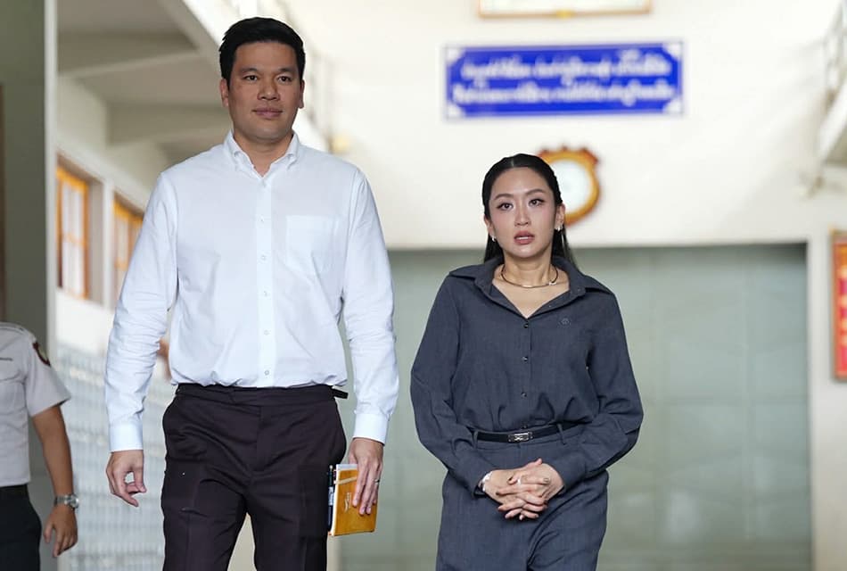 ‘แพทองธาร’ เยี่ยม ‘ทักษิณ’ ลุ้นปล่อยตัว 11 พ.ค. รับ ‘คุณพ่อ’ อาจวางมือการเมือง