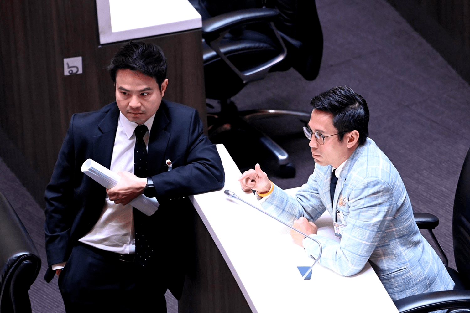 โต้ปมสายโทรศัพท์ โยง ‘ฮั้วเลือก สว.’ พี่น้องอ่างทอง จี้ iLaw  หาหลักฐานมาพิสูจน์