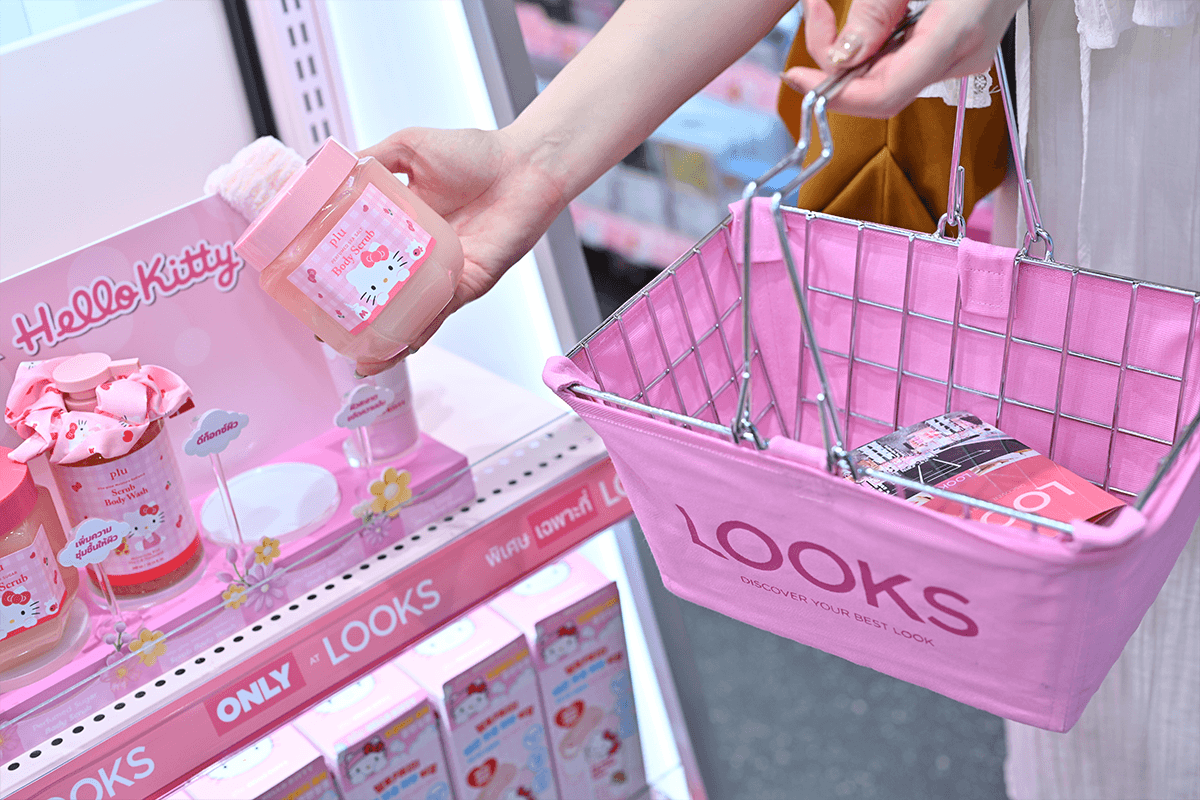 LOOKS-Beauty-Store-SPACEBAR-Photo02.png