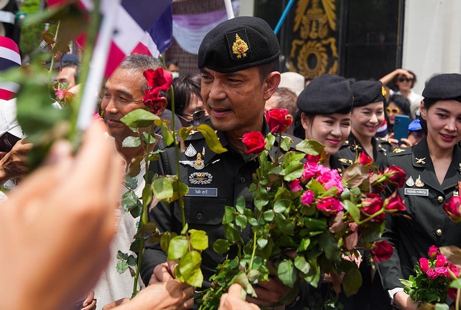 Photo Story : ‘คปท.’ ให้กำลังใจ ‘ทบ.’ รักษาอธิปไตยชายแดน ‘ไทย - กัมพูชา’