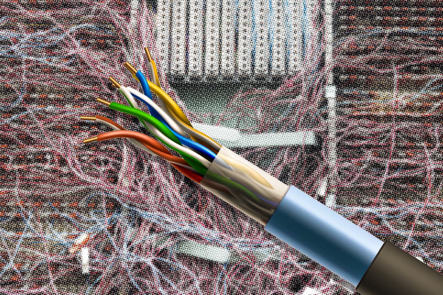 สมช.คุมลากสายข้ามแดน ผ่อนปรนมือถือ