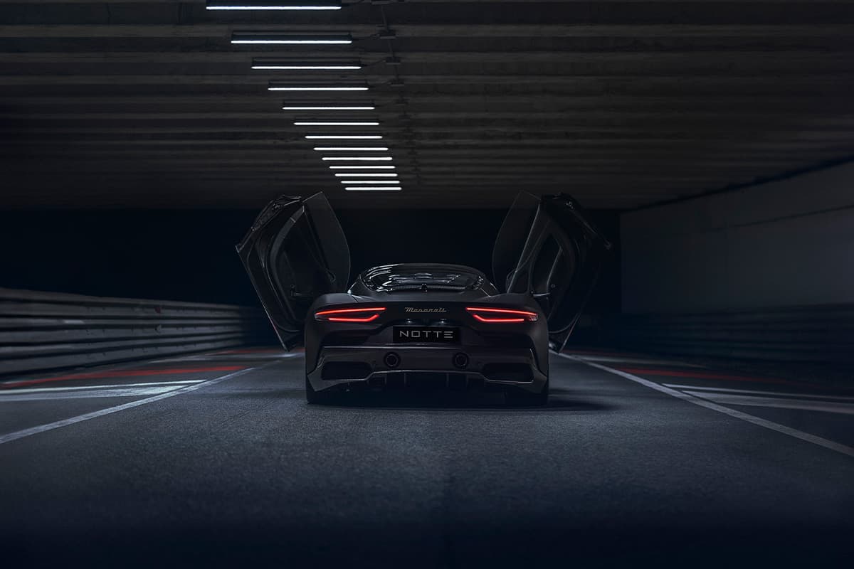 PR_Maserati_MC_20_Notte_SPACEBAR_Photo03_34de6ffaa4.jpg
