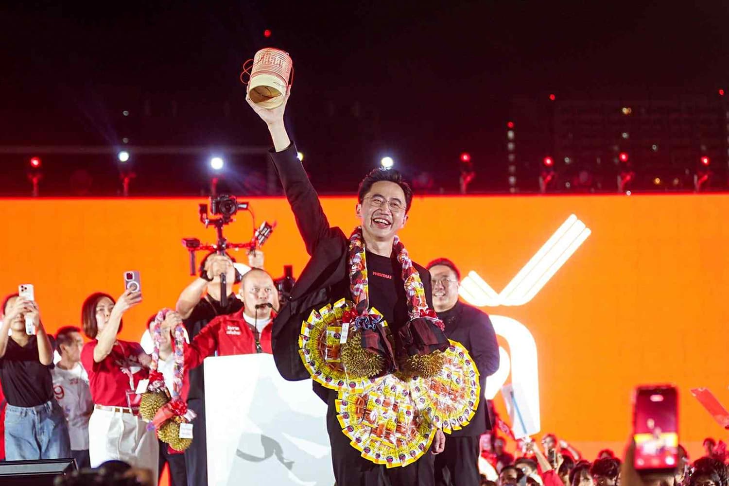 ‘ยศชนัน’ ประกาศพร้อมเป็น นายกฯ ลั่น 8 ก.พ. วันสุดความฝัน เริ่มต้นความจริง