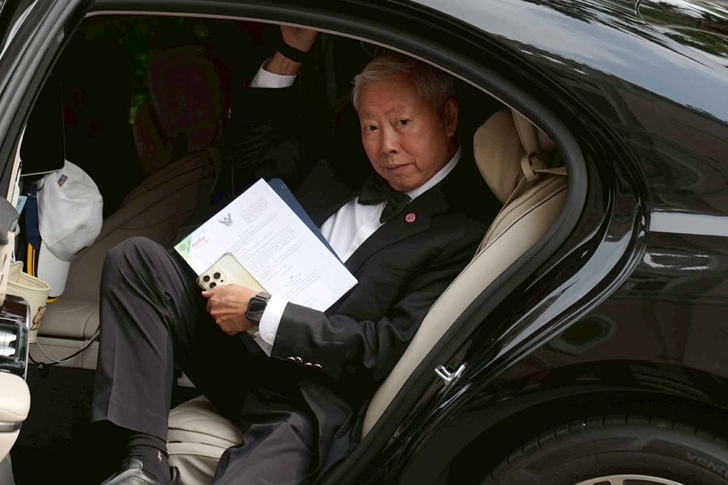 ‘บวรศักดิ์’ ส่งสัญญาณ แนะดู ตปท. ยันไม่มี ‘เลือกตั้ง’ โมฆะ เหตุบัตรมีบาร์โค้ด