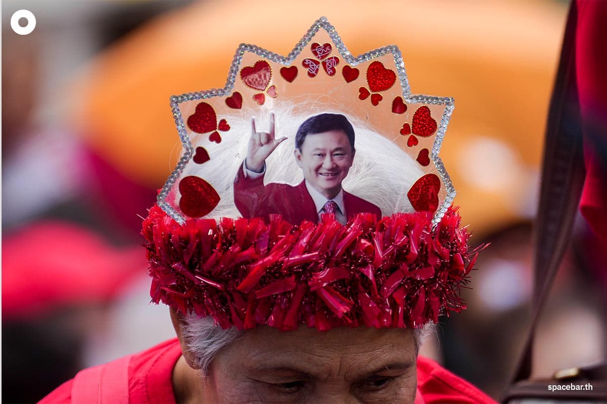 Red-Shirt-crowd-gives-support-to-Thaksin-Shinawatra-SPACEBAR-Photo10.jpg