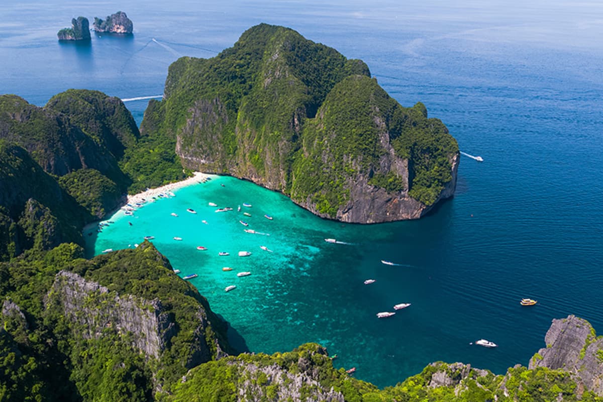 Restore_Maya_Bay_restore_marine_nature_sustainably_SPACEBAR_Photo02_8aca35754c.jpg