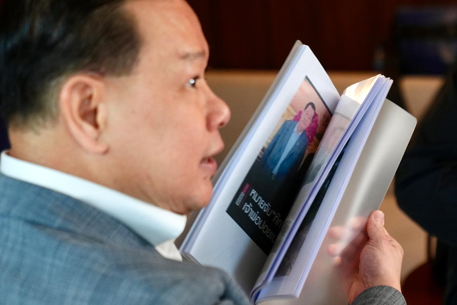 Photo Story : เพื่อผลประโยชน์ชาติ ‘สันธนะ’ ยื่นหลักฐานโยงนักการเมือง ‘ภท.’
