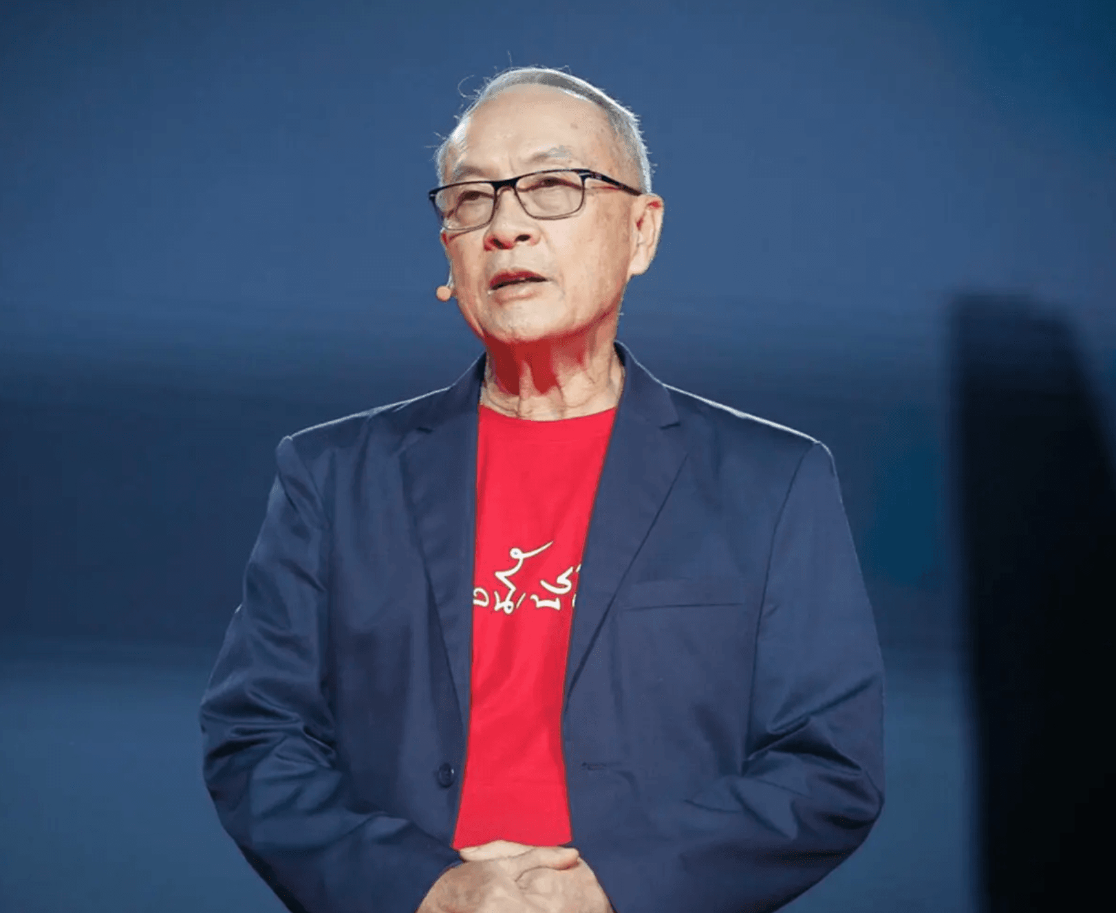 ชัยเกษม นิติสิริ ชื่อนี้ตระกูลชินวัตรไว้ใจ และพร้อมใช้งาน เหมือนยาสามัญประจำบ้าน รักษาทุกอาการ