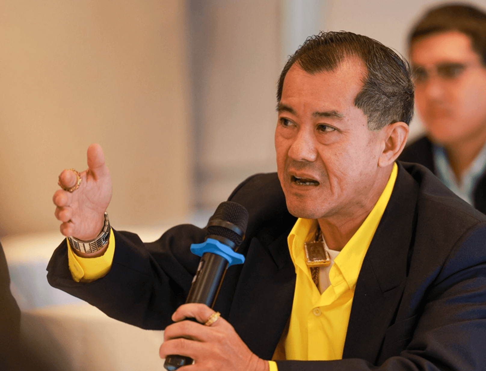 พล.อ.รังษี กิตติญาณทรัพย์  บิ๊กตี๋ หัวหน้าพรรคเศรษฐกิจ ลีลาดี แรงได้ใจ  มีสิทธิลุ้นสนามเลือกตั้งกรุงเท