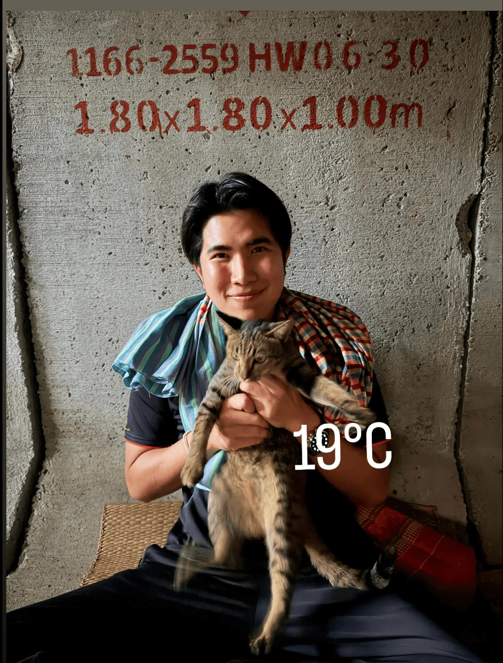 วสวรรธน์ พวงพรศรี  หัวหน้าพรรคไทรวมพลัง หลังจากล้มช้างจากพรรคเพื่อไทยที่อุบลราชธานี ในการเลือกตั้งครั้งทีแล้ว  เป้าหมายต่อไปคือสุราษฎร์ธานี 