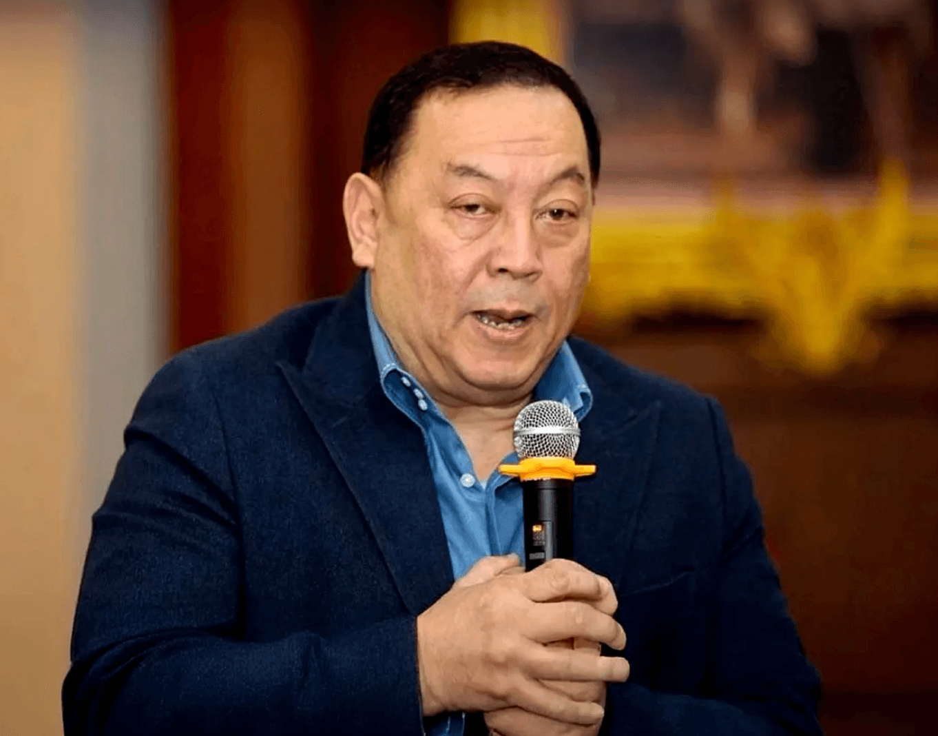 เมื่อมีการแตะเรื่องยกเลิกบำนาญ สส. จุติ ไกรฤกษ์  นักเลือกตั้ง และอดีตรัฐมนตรีก็ออกมาประกาศลั่น สส. ไม่ได้รวยทุกคน 