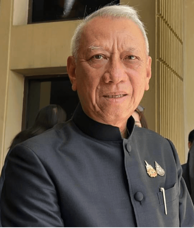 รองนายกฯและรัฐมนตรีคมนาคม พิพัฒน์ รัชกิจประการ  มามาดใหม่ ‘พิพัฒน์ พลัส’ เปิดหน้าชนแรง ๆ  กับกลุ่ม NGO 