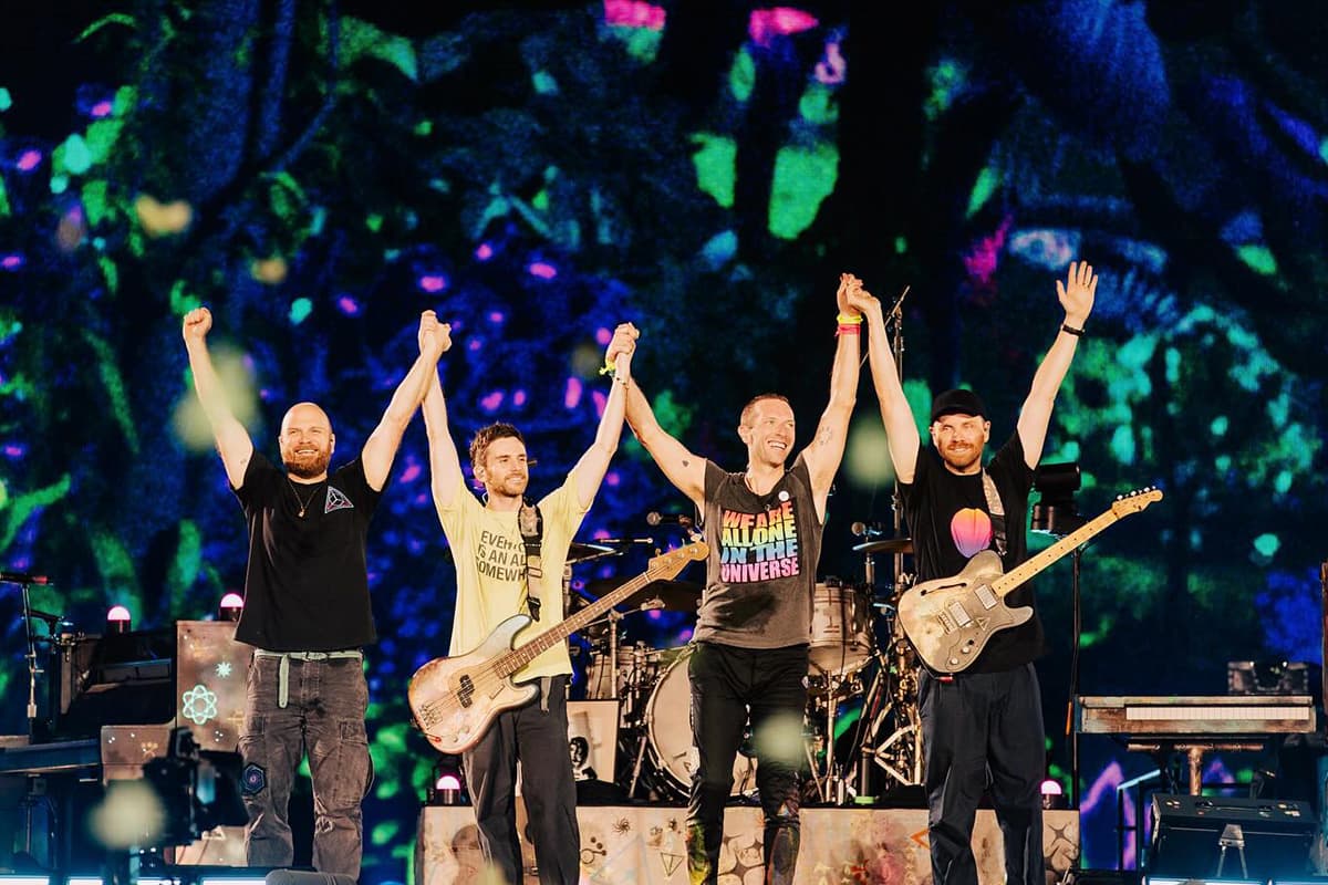 Space_Review_Coldplay_Live_In_Bangkok_2024_SPACEBAR_Photo01_f72e3bbe68.jpg