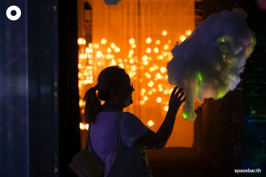 Space_Review_Space_K_Bangkok_Unreal_Media_Art_SPACEBAR_Photo06_f233932754.jpeg