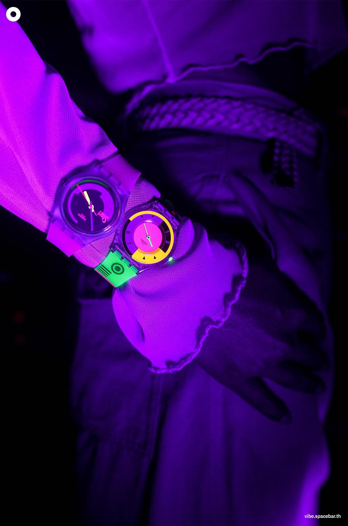 Swatch_Neon_Collection_SPACEBAR_Photo04_c6e744c1b2.jpg