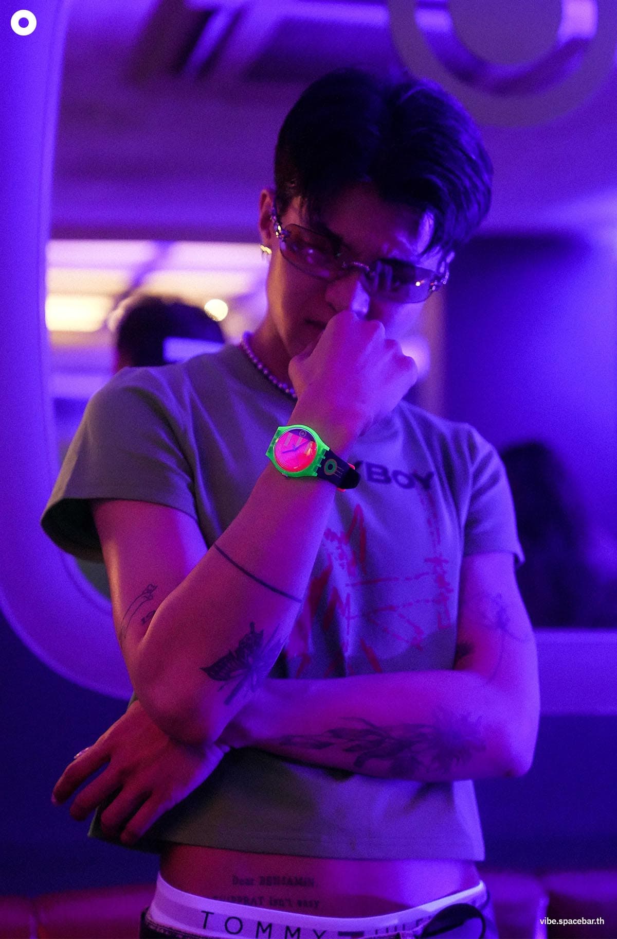 Swatch_Neon_Collection_SPACEBAR_Photo08_e924029fd5.jpg
