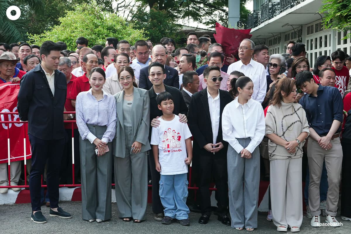 Thaksin-11May26-SPACEBAR-Photo09-1.jpg