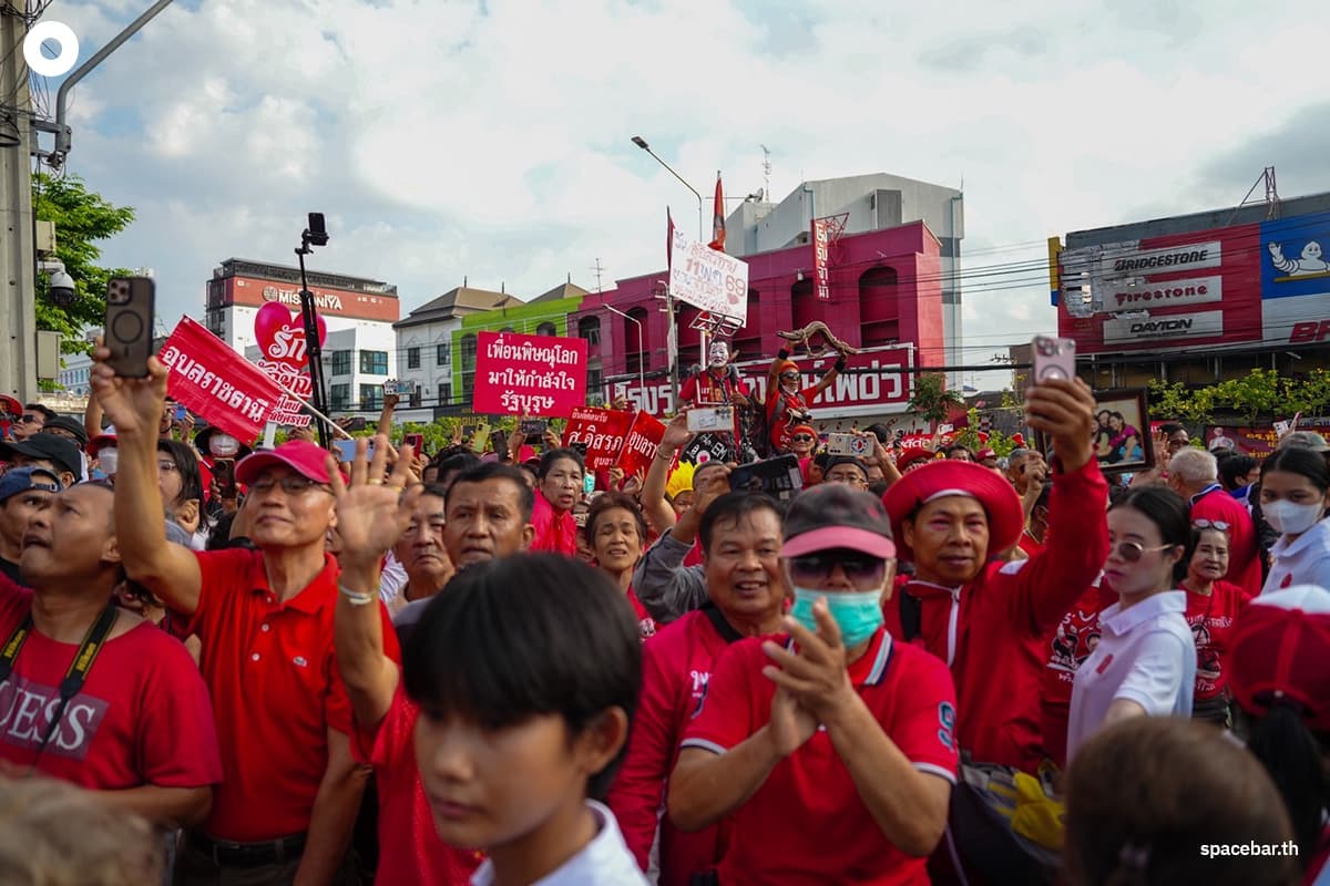 Thaksin-Red-Shirt-11May26-SPACEBAR-Photo03.jpg