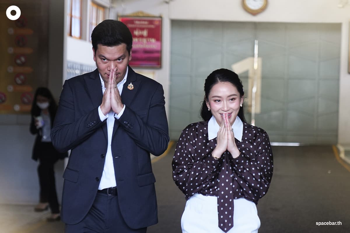 Thaksin-prepares-to-drain-the-drain-Ing-reveals-father-is-fine-SPACEBAR-Photo03.jpg