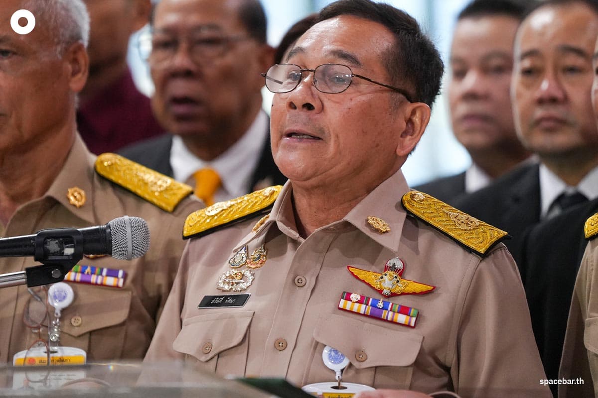 The-Senate-pressured-the-Prime-Minister-to-resign-SPACEBAR-Photo01.jpg