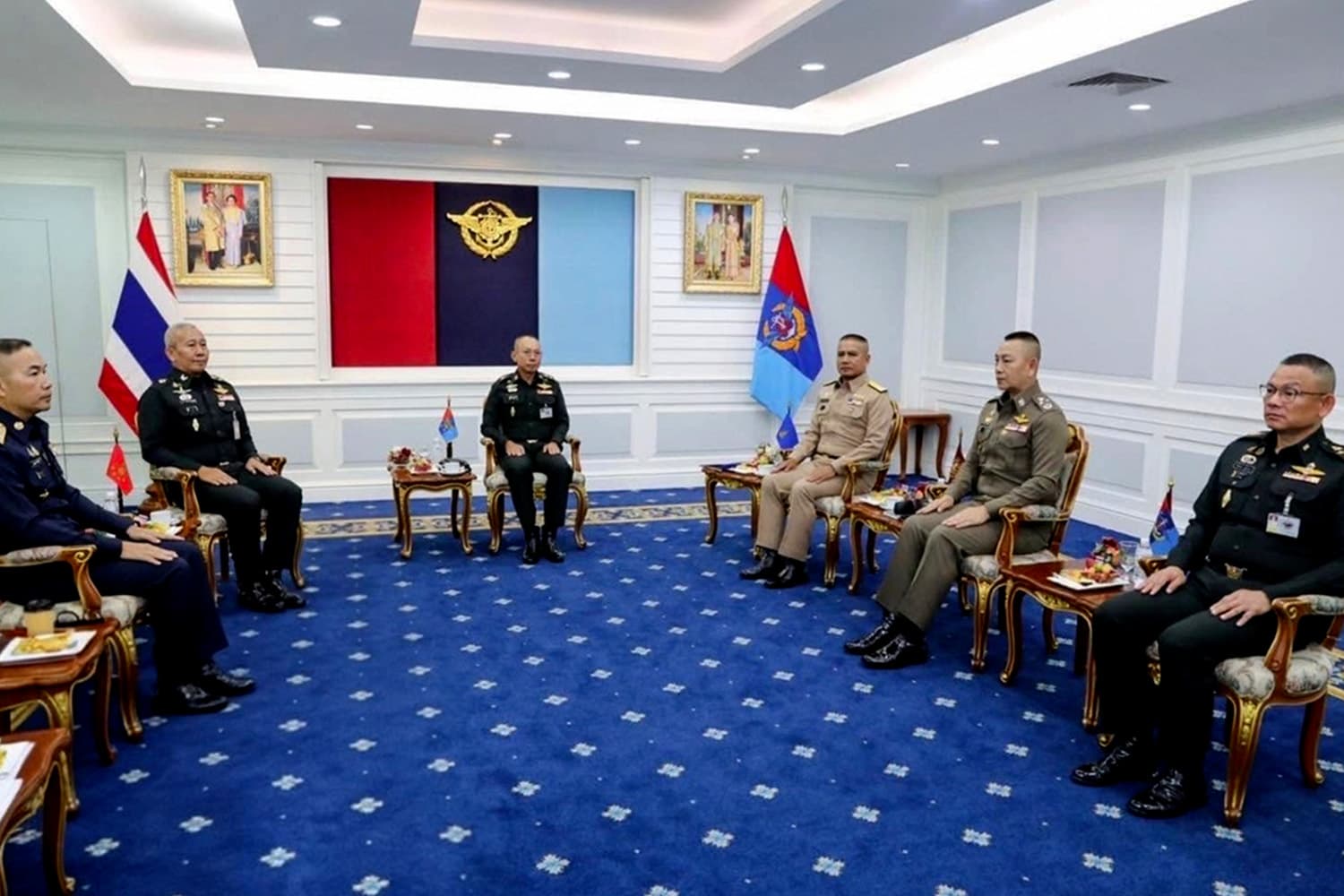 ‘กองทัพ’ ปิดกั้น ‘อ่าวไทย’  สกัดส่ง ‘น้ำมัน-ยุทธปัจจัย’ เข้า ‘กพช.’