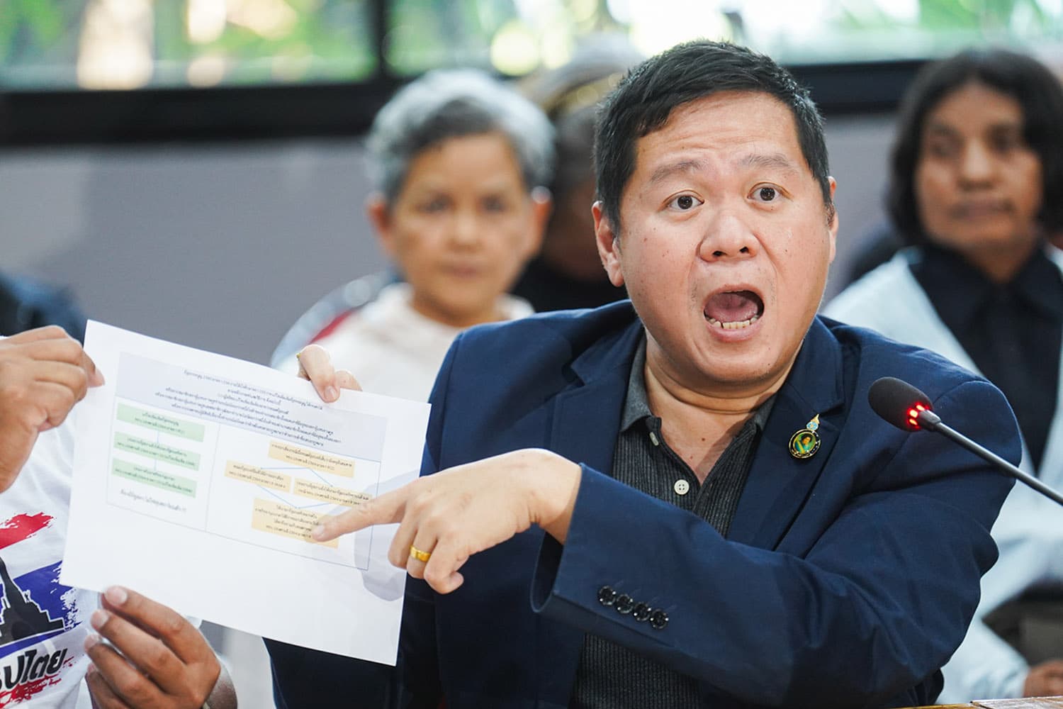 Photo Story ‘รวมพลังฯ’ ชวนประชาชนลงประชามติ ‘ไม่เห็นชอบ’