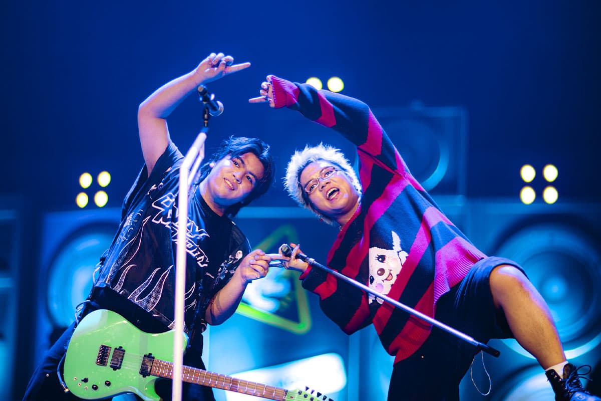 VIBE-REVIEW-ONLY-MONDAY-WE-ARE-ONLY-MONDAY-CONCERT-SPACEBAR-Photo03.jpg