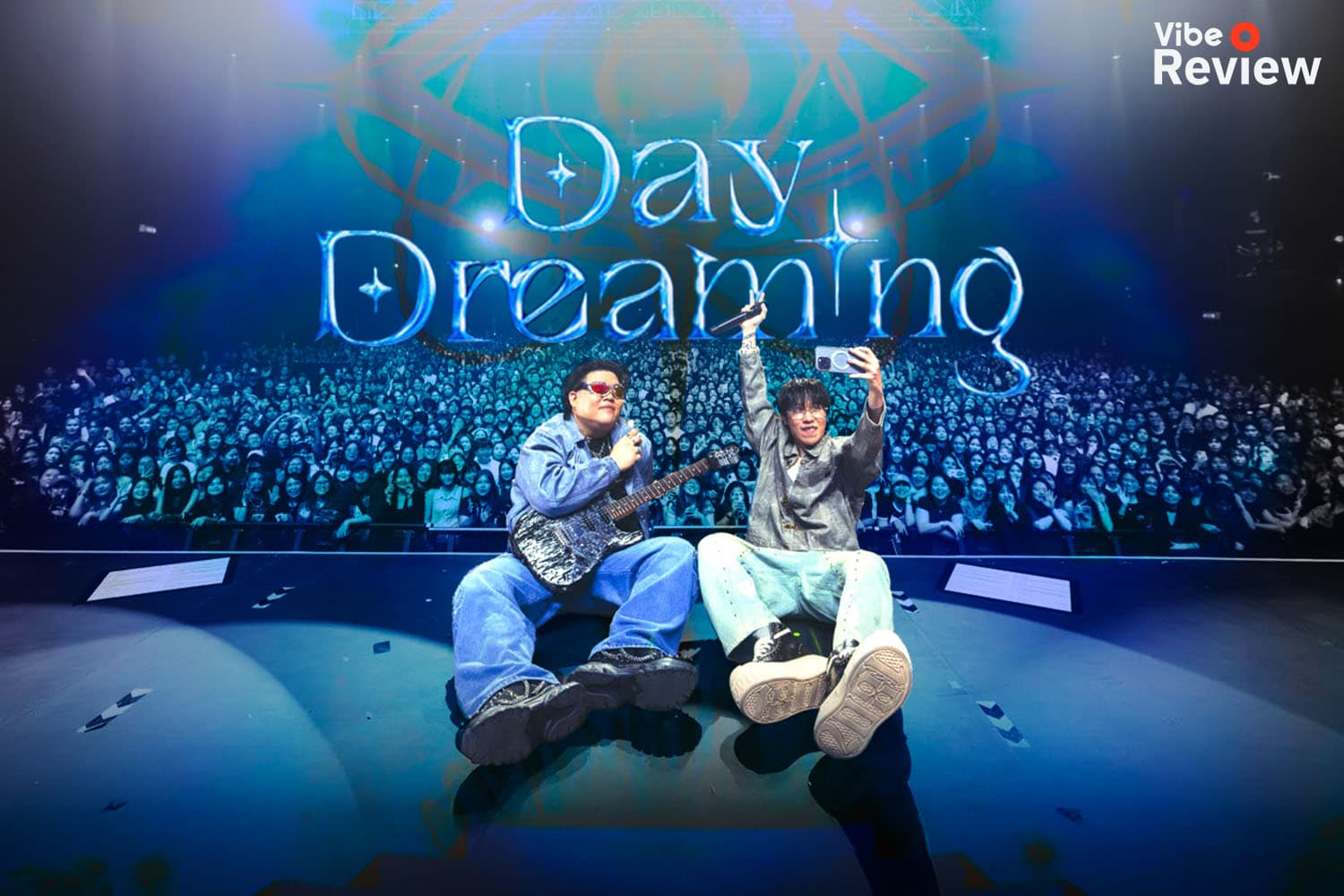 VIBE REVIEW: คอนเสิร์ตใหญ่ของสองหนุ่มจาก What The Duck ใน MIRRR DAYDREAMING THE 1st CONCERT
