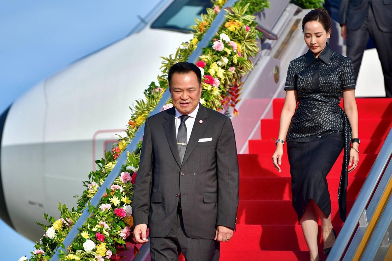 ‘อนุทิน’ ถึงฟิลิปปินส์เตรียมร่วมประชุมสุดยอดอาเซียน ครั้งที่ 48