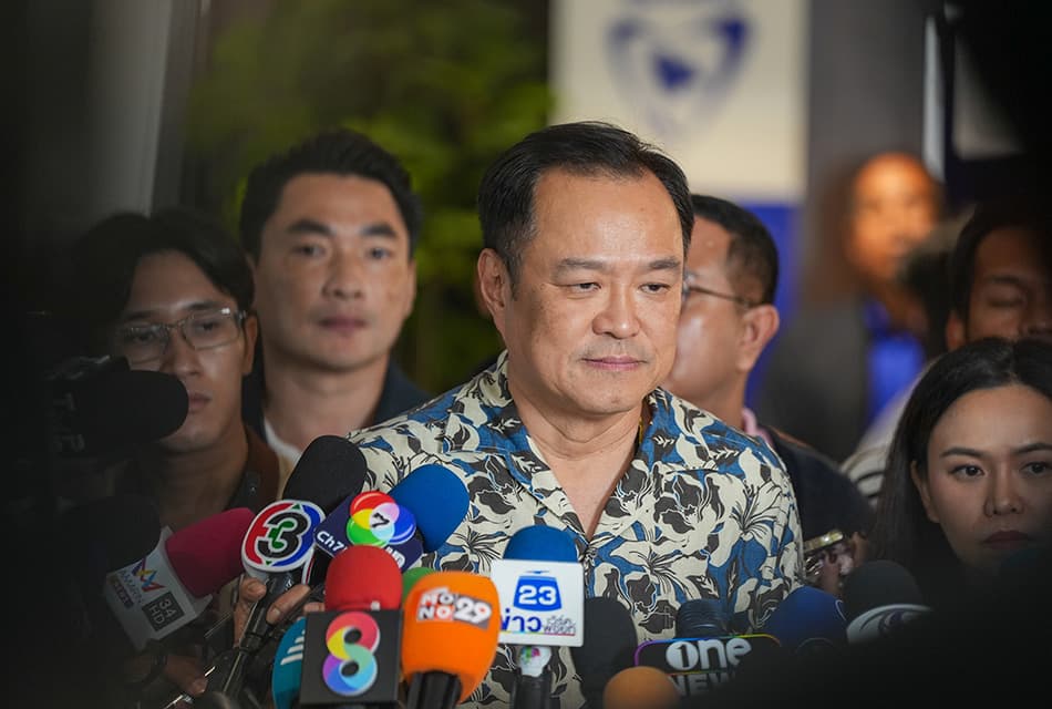 ‘นายกฯ’ ขอพรวัย 59 ปี ให้ประเทศชาติสงบสุข