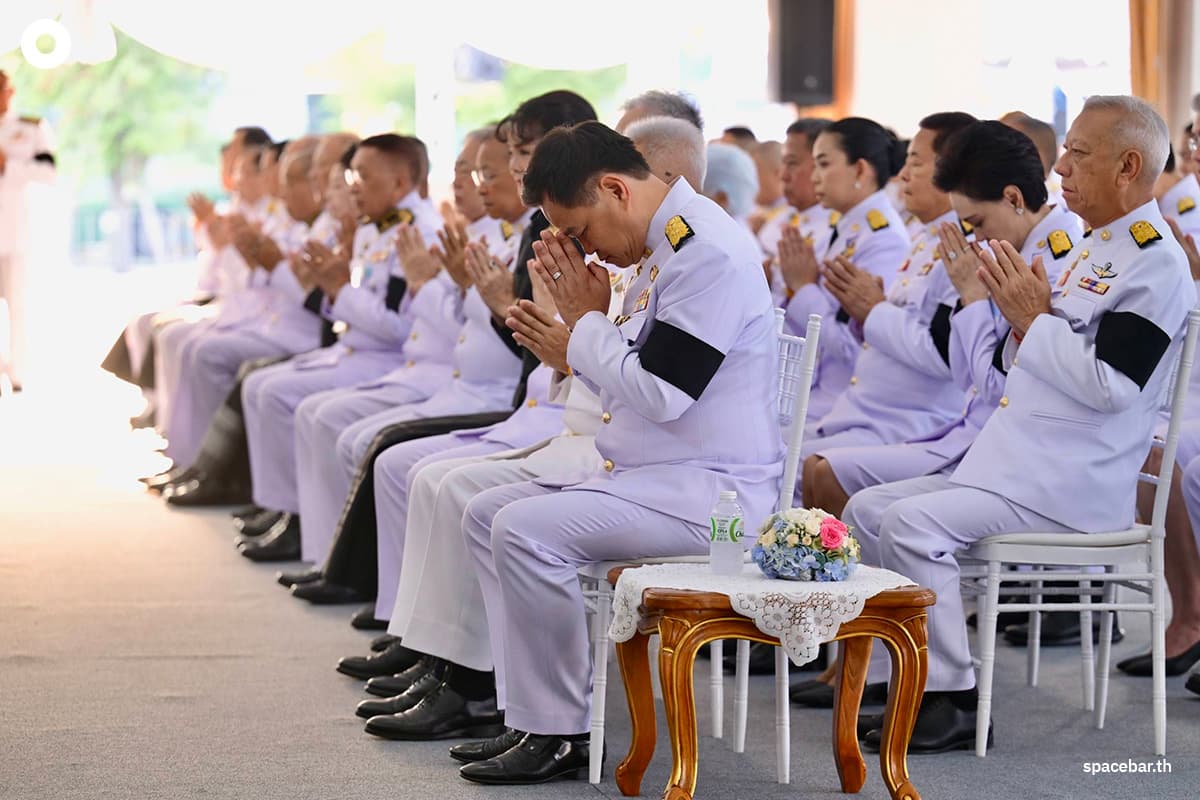 anutin-leads-merit-making-ceremony-for-hm-queen-sirikit-SPACEBAR-Photo02.jpg