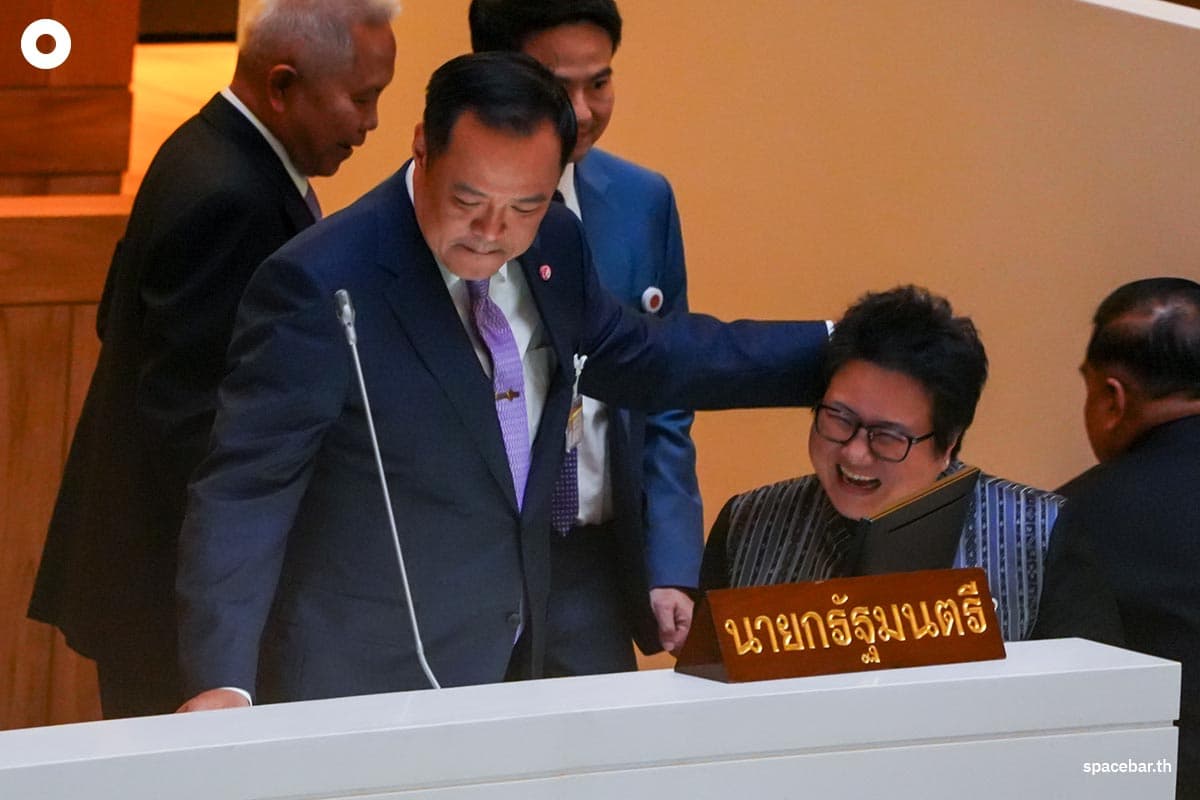 anutin-summarizes-government-policy-statement-SPACEBAR-Photo05.jpg