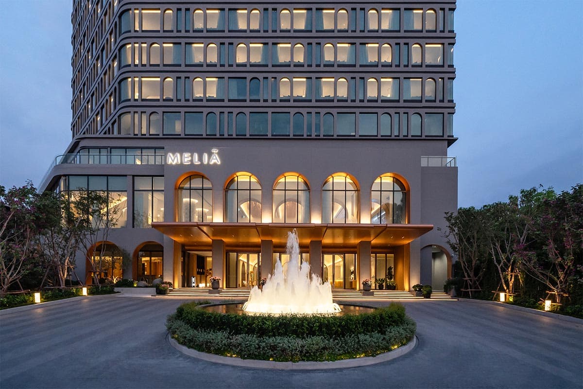 awc-q1-2026-profit-hotel-commercial-growth-SPACEBAR-Photo03.jpg