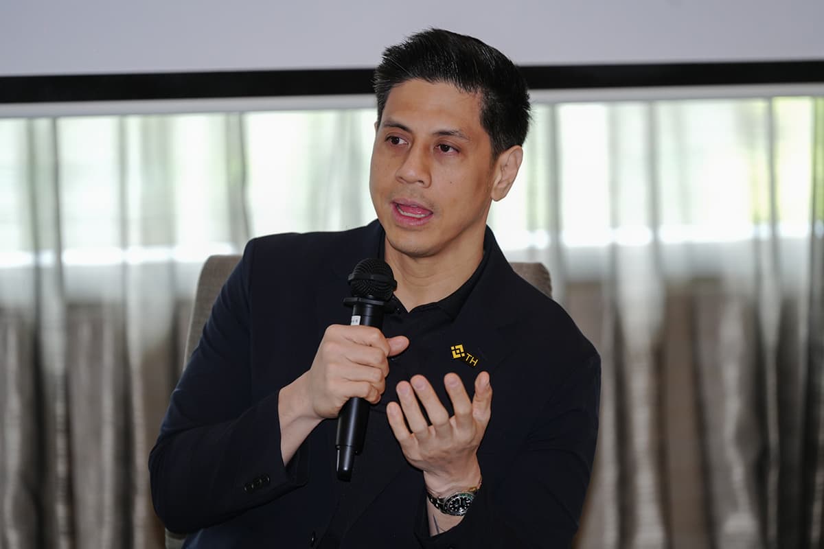 ดร.กร พูนศิริวงศ์ ประธานเจ้าหน้าที่ฝ่ายกลยุทธ์และผู้อำนวยการโครงการ Binance TH Academy 