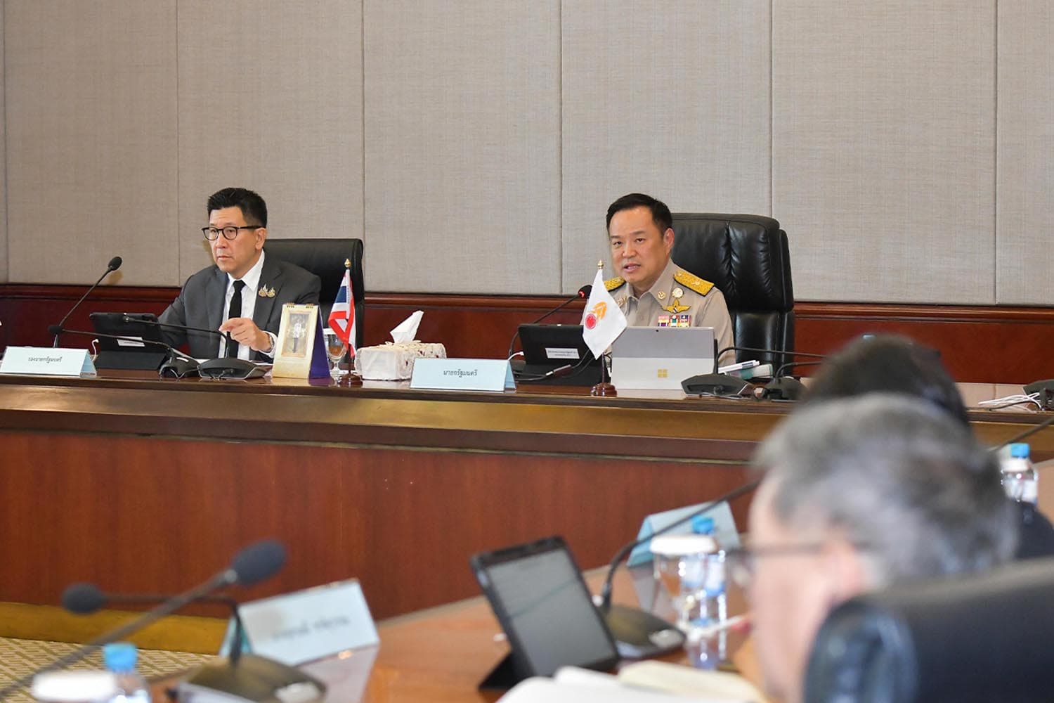 ครม.ปลดล็อกลงทุน Thailand FastPass ดัน ศก.ปี68