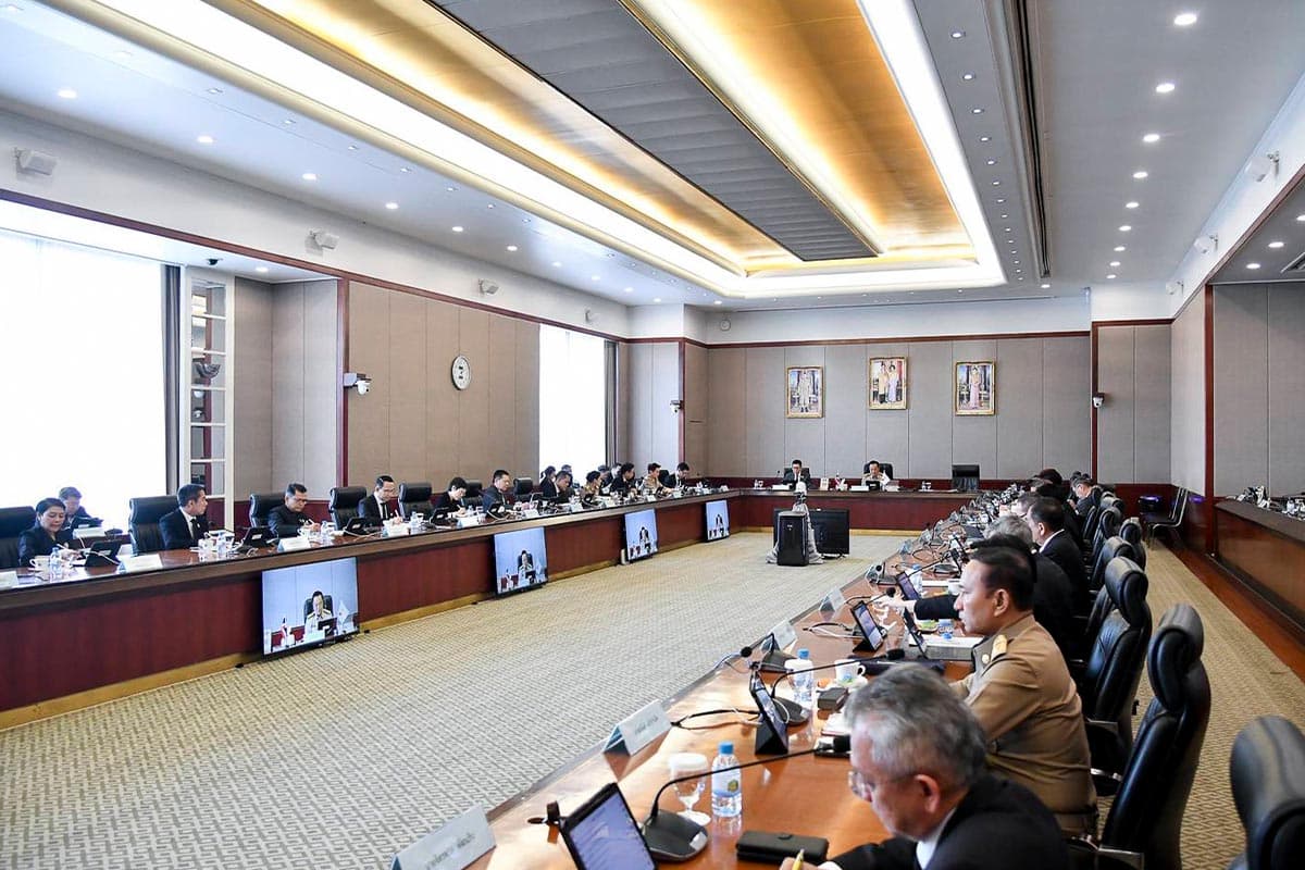 cabinet-thailand-fast-pass-investment-boost-economy-2025-SPACEBAR-Photo03.jpg