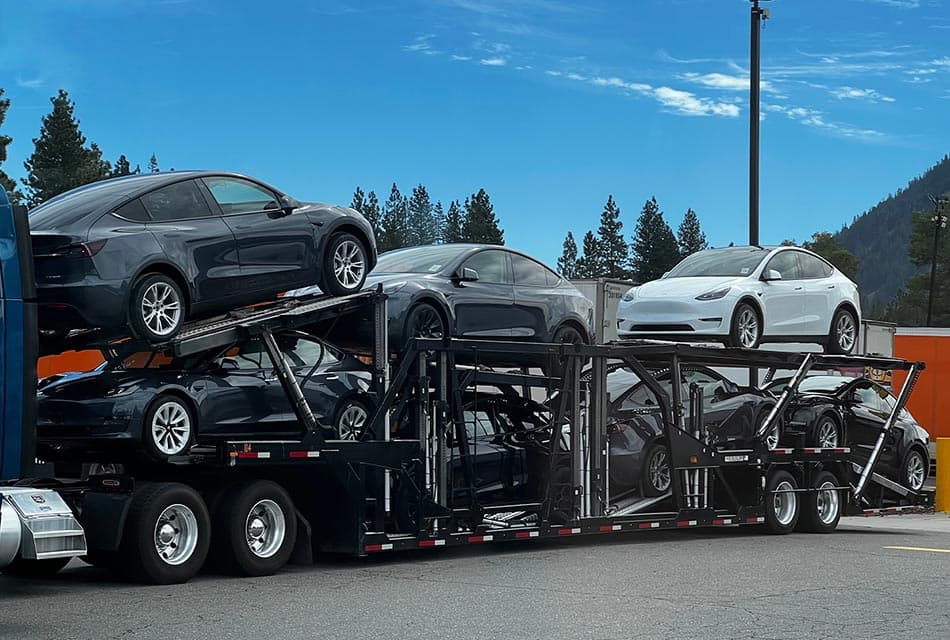 ตลาดรถยนต์สหรัฐฯ ปี 2026 ส่อร่วง! หลังปี 2025 ยอดขายพุ่ง จากนโยบายภาษีทรัมป์