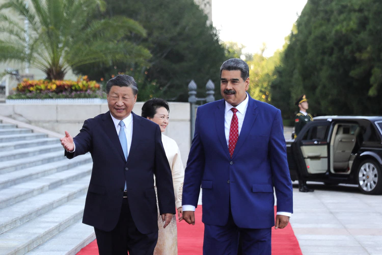 จีนเตือนครั้งที่ 2 ให้สหรัฐฯ หยุดโค่นล้มรัฐบาลเวเนซุเอลา ผู้เชี่ยวชาญชี้จีนจะแค่ออกแถลงการณ์แต่จะไม่ตอบโต้ด้วยปฏิบัติการทางทหาร