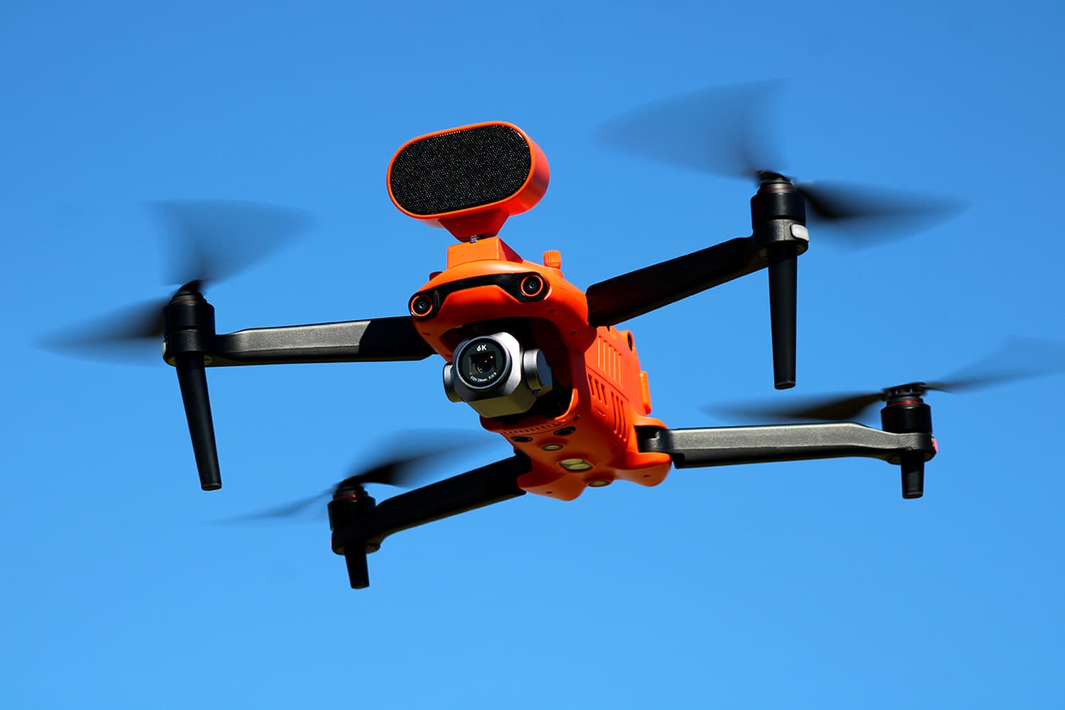 จีนส่งออกโดรนไปรัสเซียโดยใช้เส้นทางใหม่ผ่านไทยเพื่อเลี่ยงการคว่ำบาตรจากตะวันตก