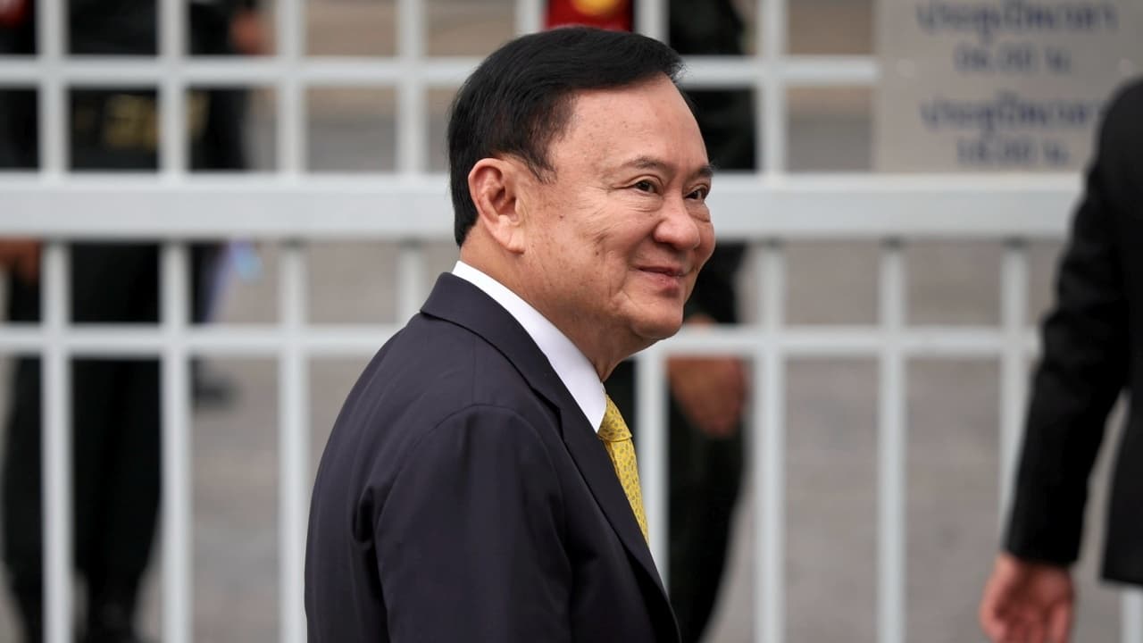 ทักษิณ ชินวัตร อดีตนายกรัฐมนตรี