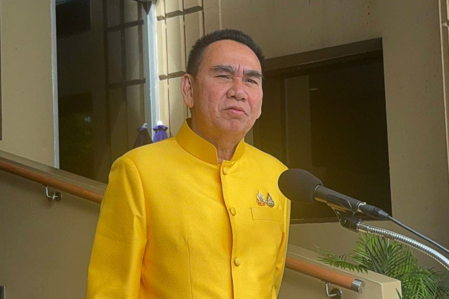 ‘เดชอิศม์’ แซะ ‘ศิษย์เก่า ปชป.’ เป็นพวก ‘โมฆะบุรุษ-ล้มละลายทางการเมือง-ชอบด่าพรรค’