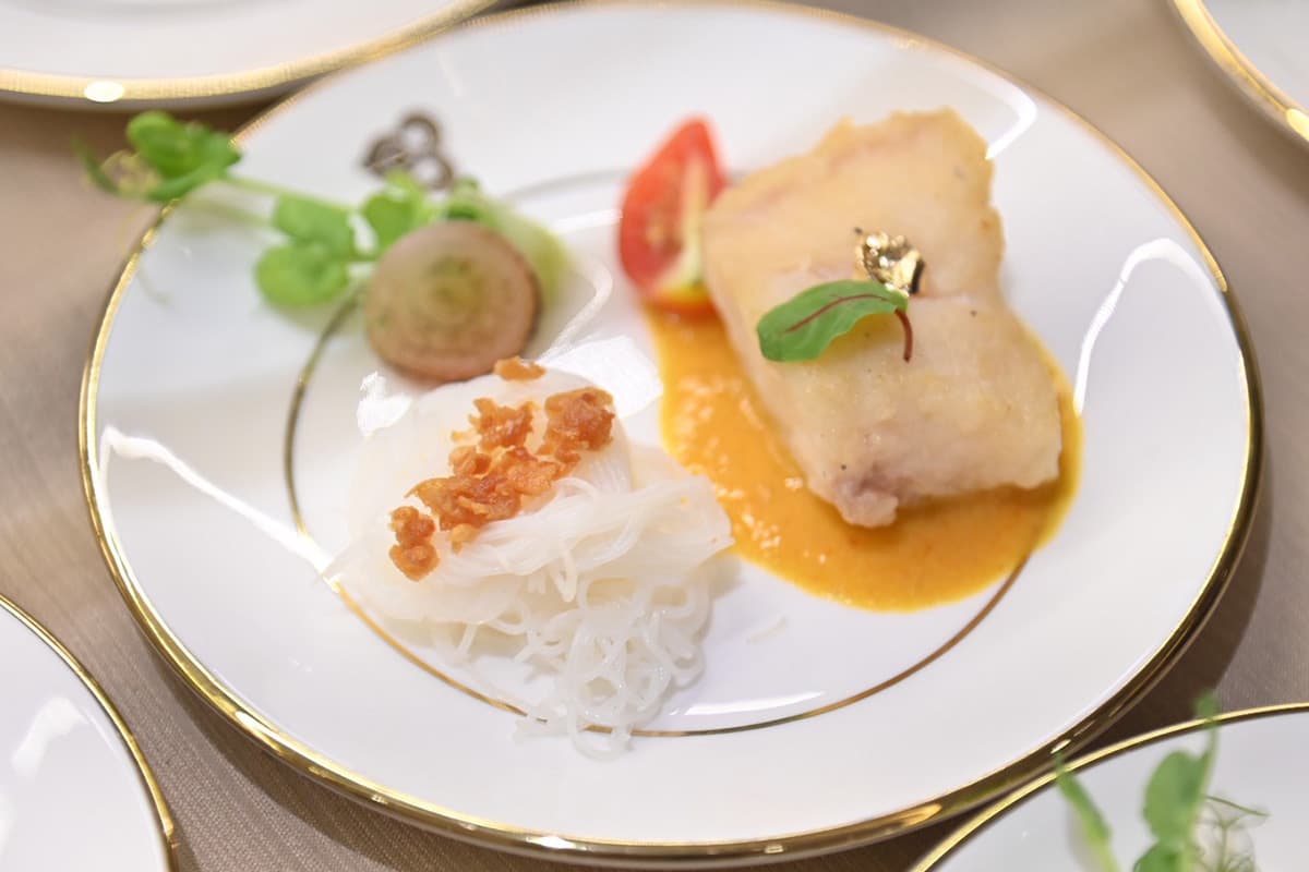 economic-business-thai-airplane-food-masterchef-SPACEBAR-Photo03.jpg