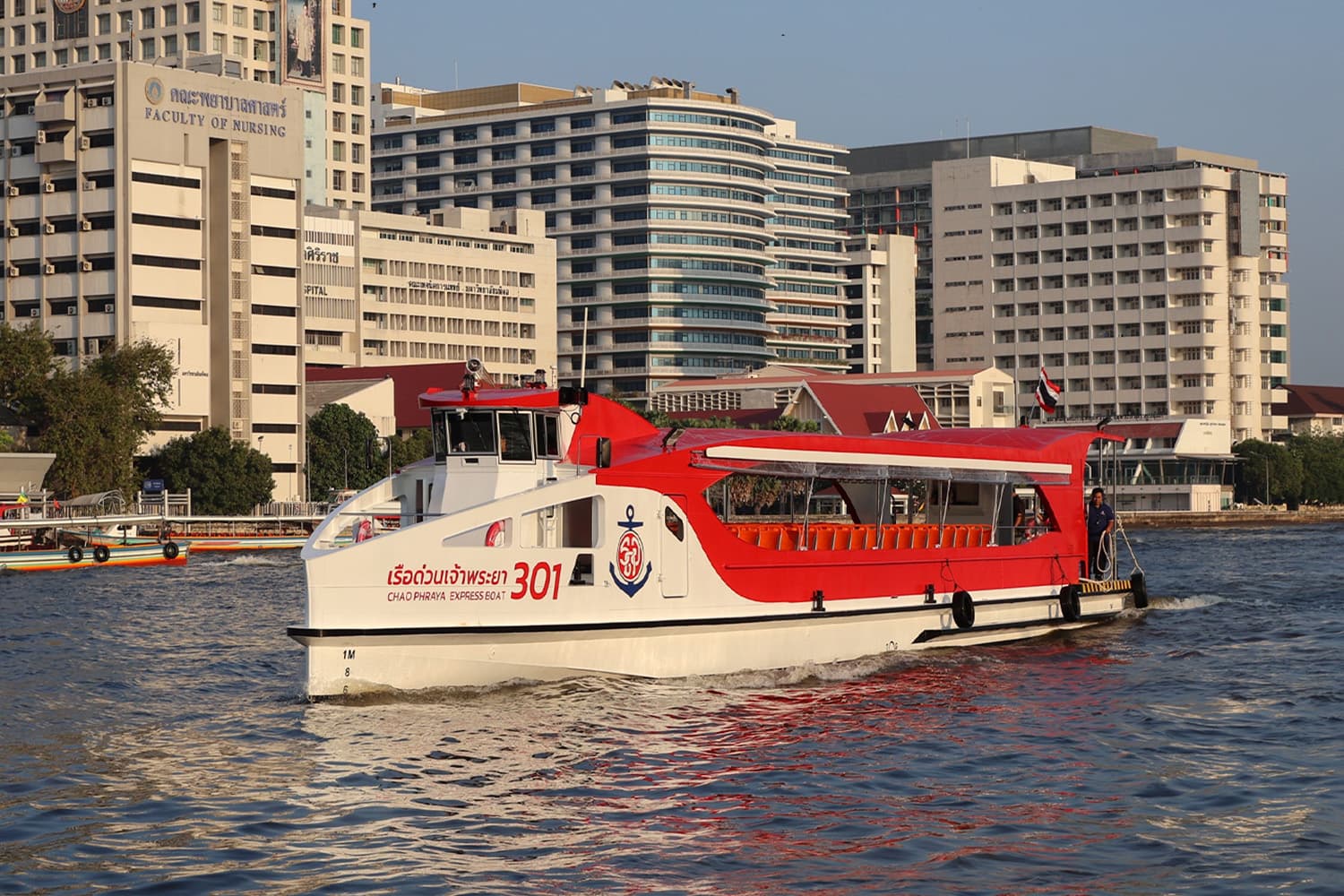 เรือด่วนฯ ปรับอัตราค่าโดยสารเพิ่มขึ้น 1 บาท เริ่ม 25 พ.ค. เป็นต้นไป